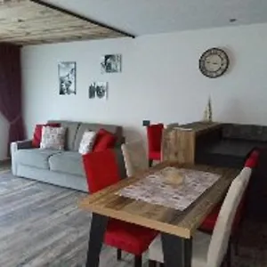 Ricky Apartment