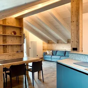 Larix Apartment