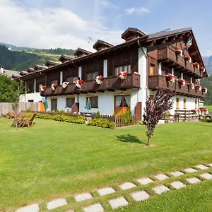 3* Hotel apartamentowy Stelle Di Neve