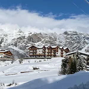 Ai Suma Aparthotel
