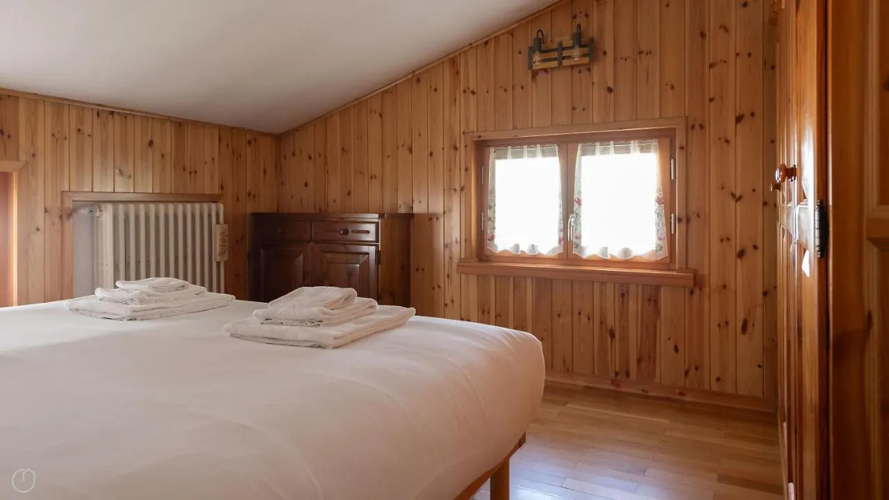 Leopardi 3 Apartment Bormio Italy